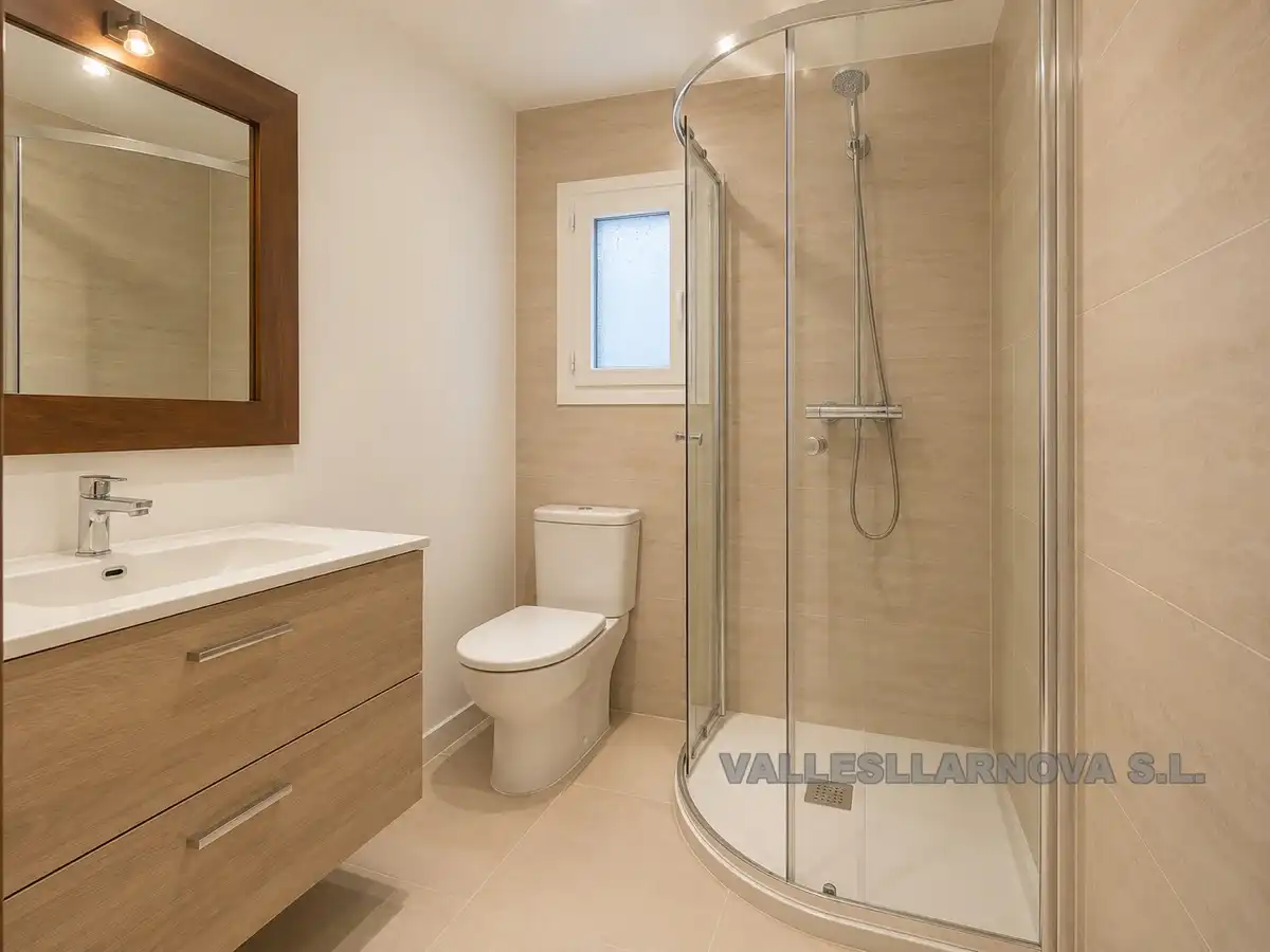 Badezimmer von Wohnung zum Verkauf in Mollet del Vallès mit Klimaanlage, Heizung und Balkon