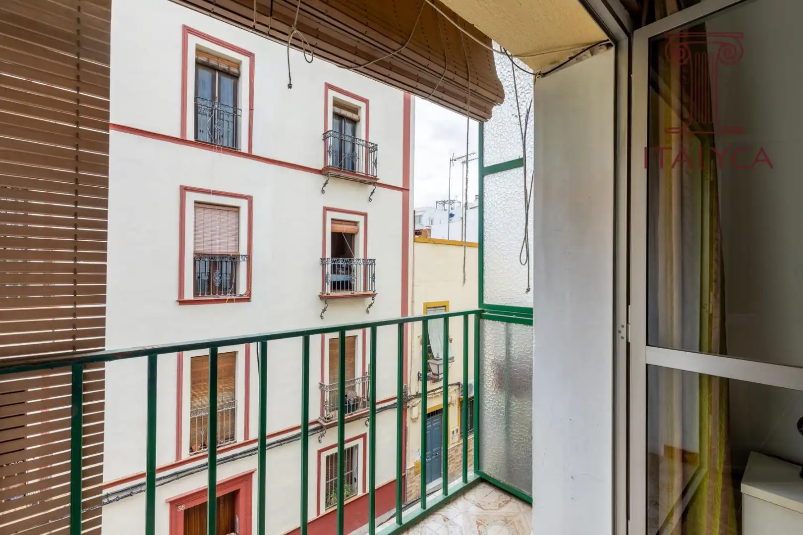 Terrassa de Pis en venda en Sevilla amb Aire condicionat, Traster i Balcó