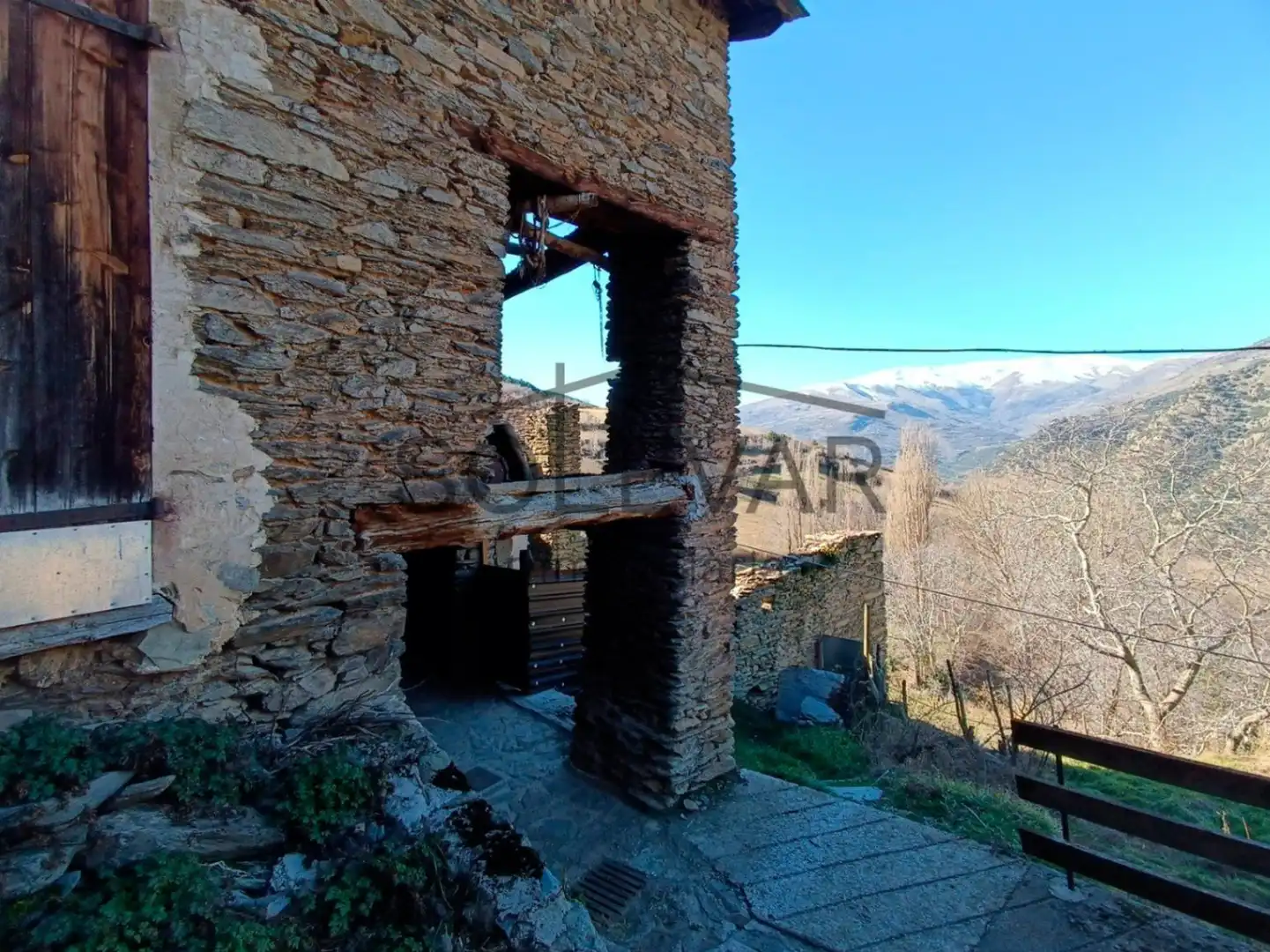 Vista exterior de Residencial en venta en Rialp