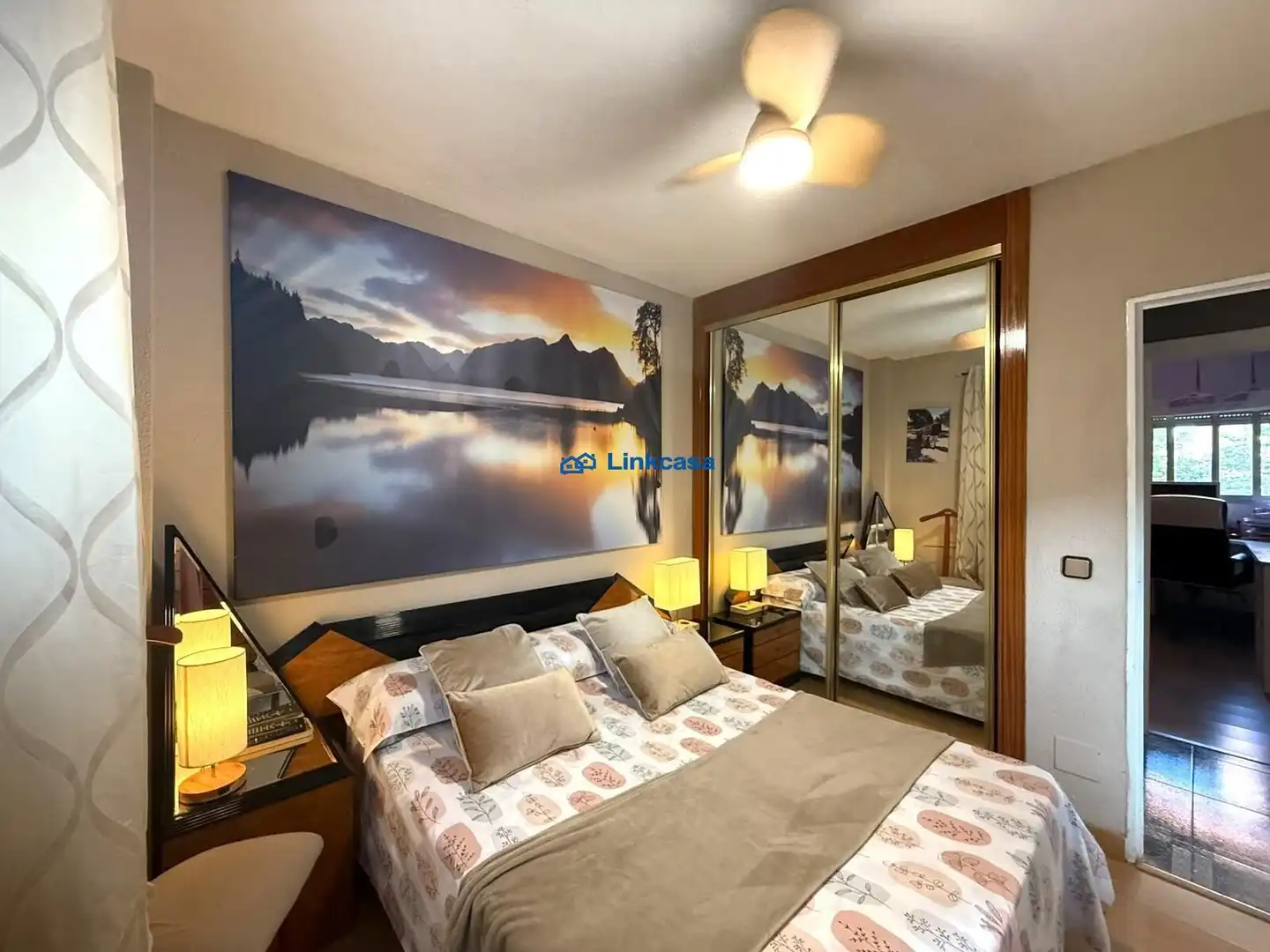 Bedroom of Flat for sale in Madrid  with Air Conditioner, Heating and Private garden