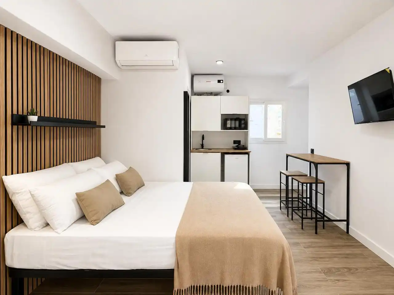 Schlafzimmer von Wohnung zur Miete in Valladolid mit Klimaanlage und Möbliert