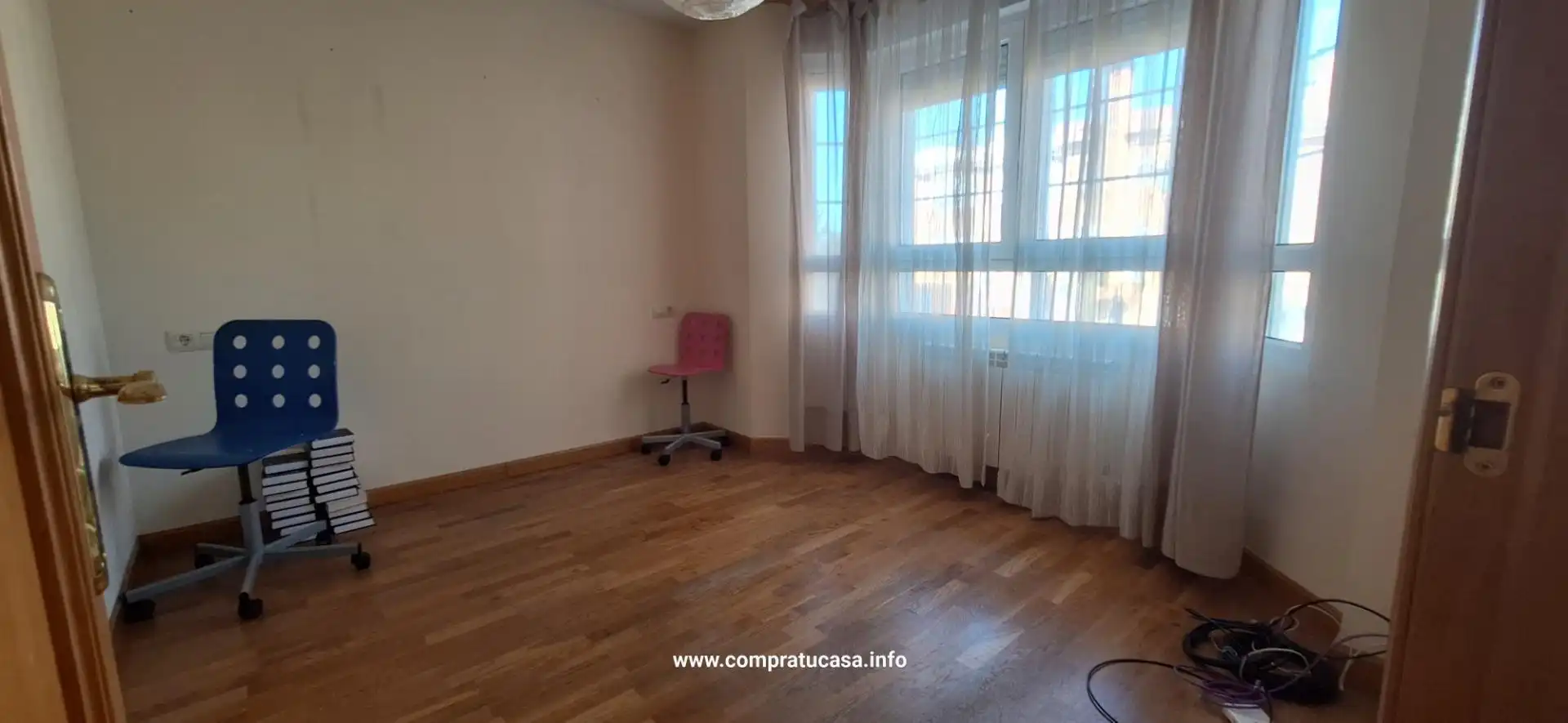 Casa adosada en venta en Calle MISTRAL, Encinillas