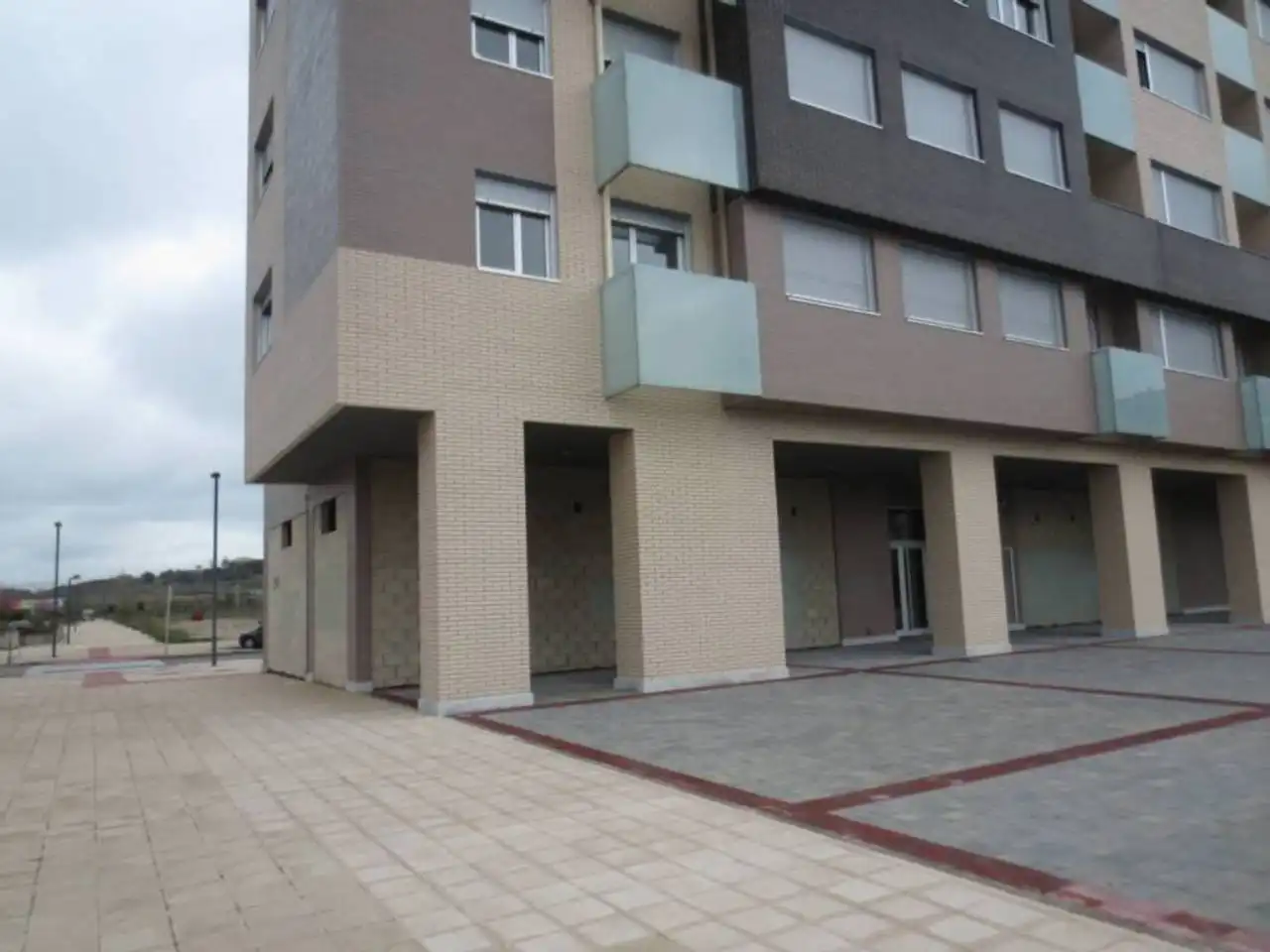 Vista exterior de Local en venta en Burgos