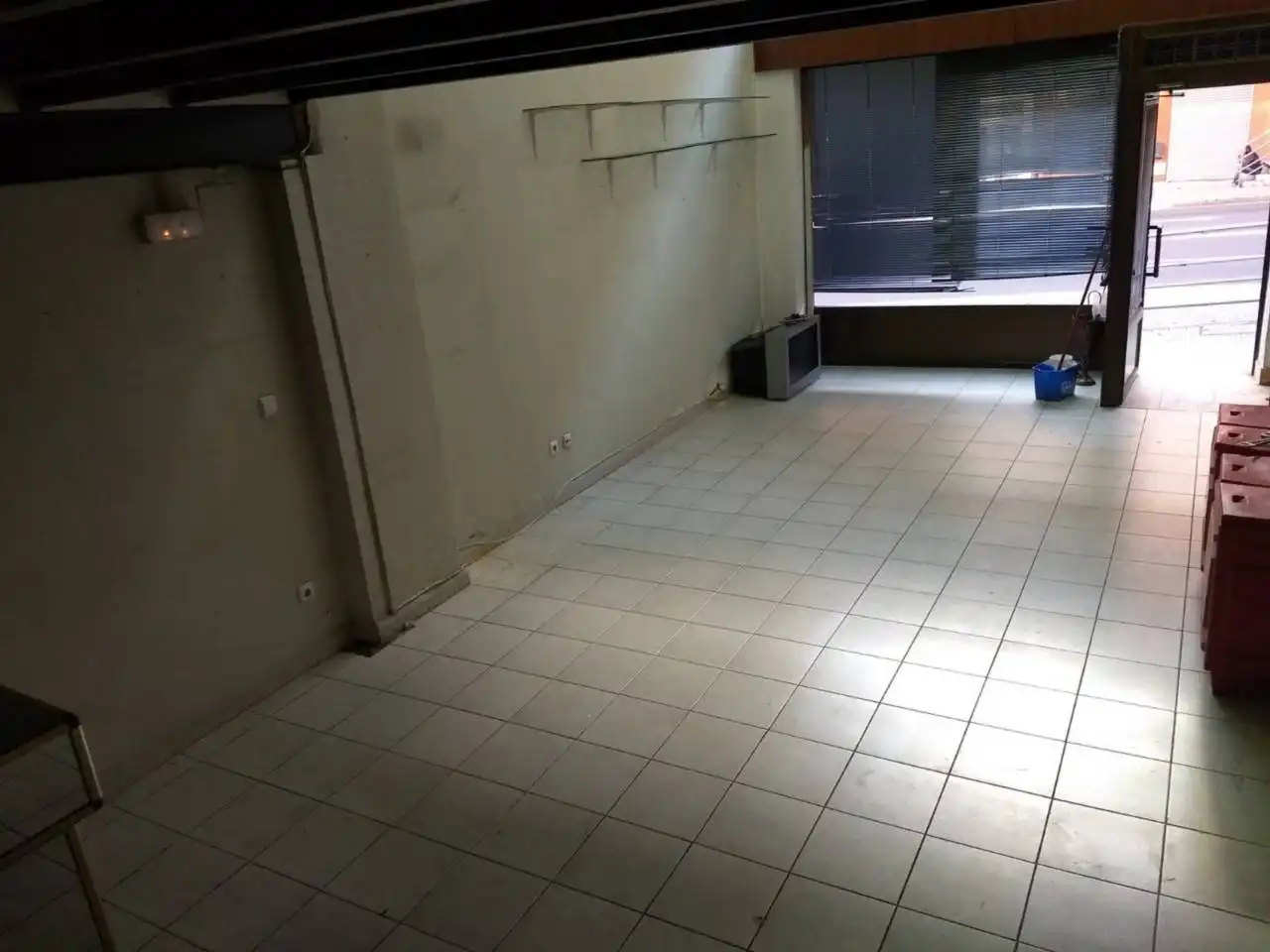 Local comercial en venda a Uribarri, imagen 4