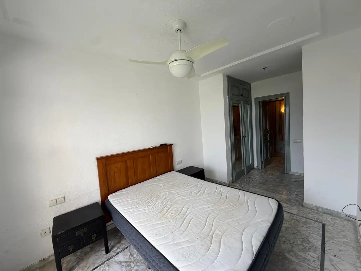 Habitación de Piso en venta en La Manga del Mar Menor con Terraza y Piscina comunitaria