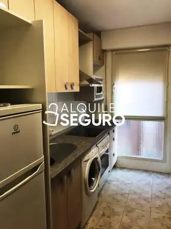 Cocina de Piso de alquiler en Vitoria - Gasteiz con Calefacción, Terraza y Trastero