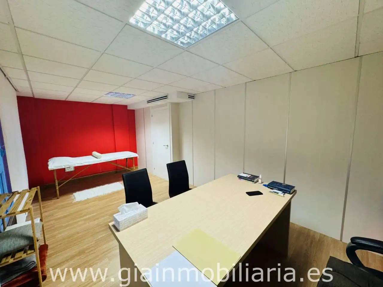 Office for sale in O Porriño    with Air Conditioner and Heating