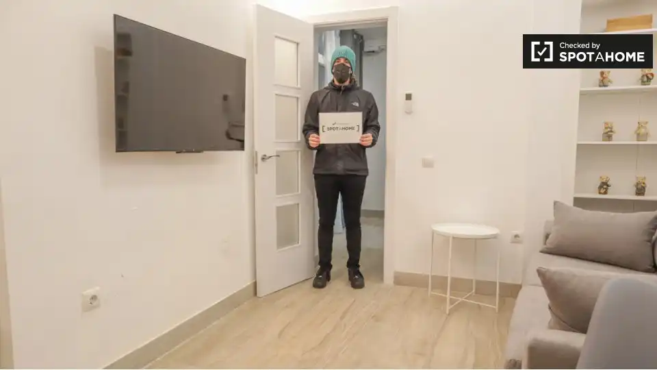 Flat with terrace to rent in Tetuán, imagen 7