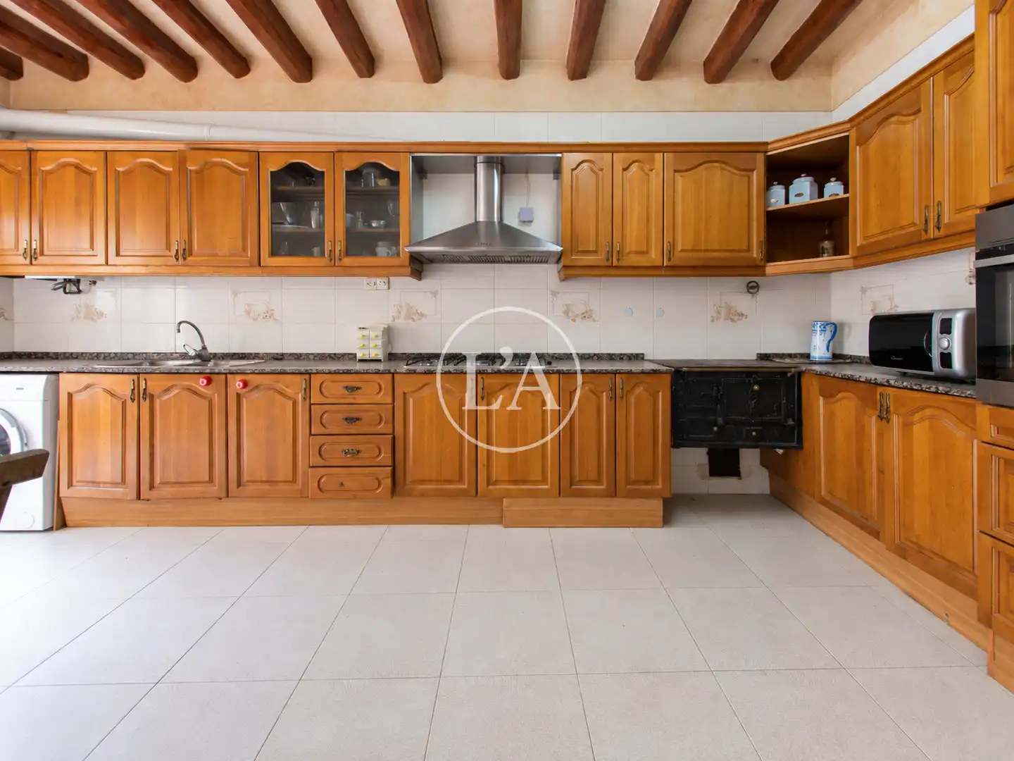 Casa aparellada amb terrassa en venda a Carrer de la Verge de la Pineda, imagen 6