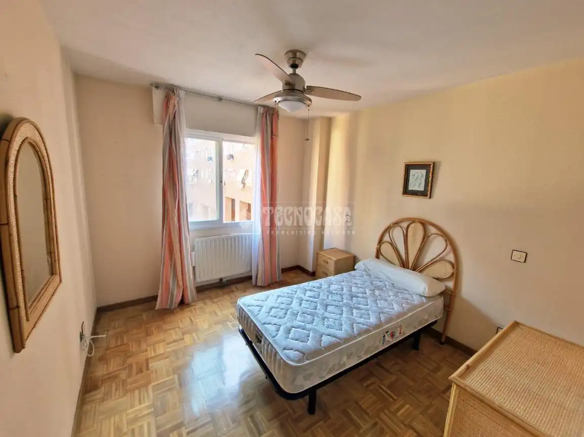 Habitación de Piso en venta en Alcorcón con Aire acondicionado, Calefacción y Balcón