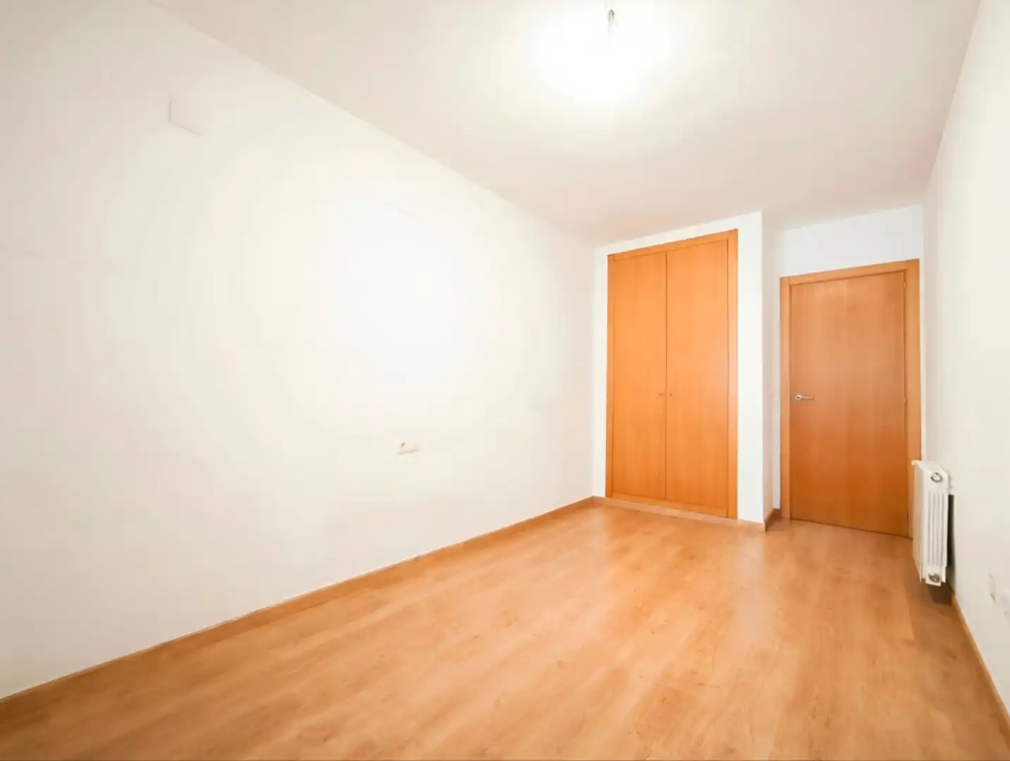 Flat for sale in Plaza Xúquer