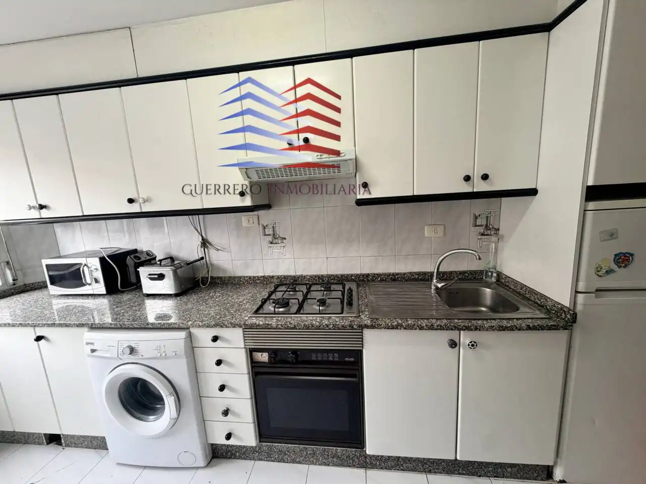 Kitchen of Flat for rent in Couto