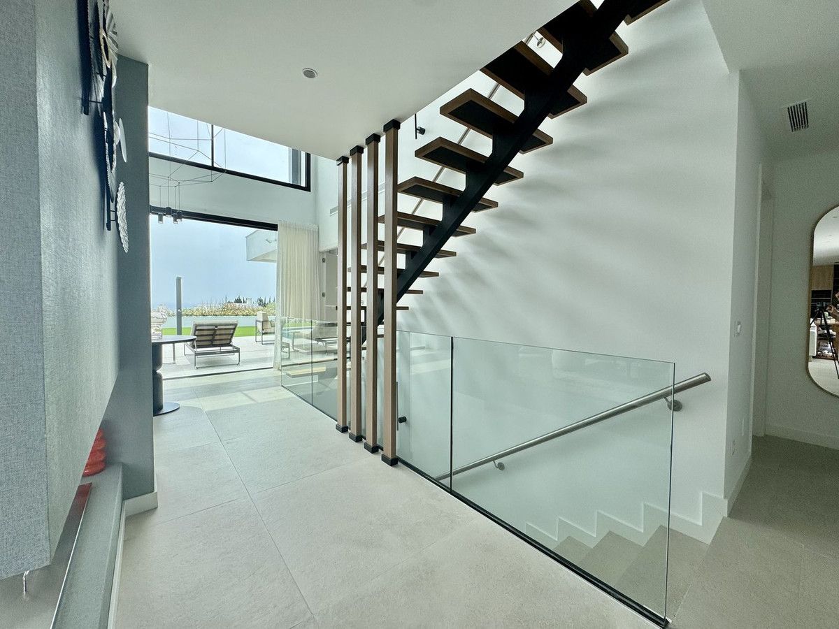 House or chalet for sale in Estepona  with Terrace and Swimming Pool