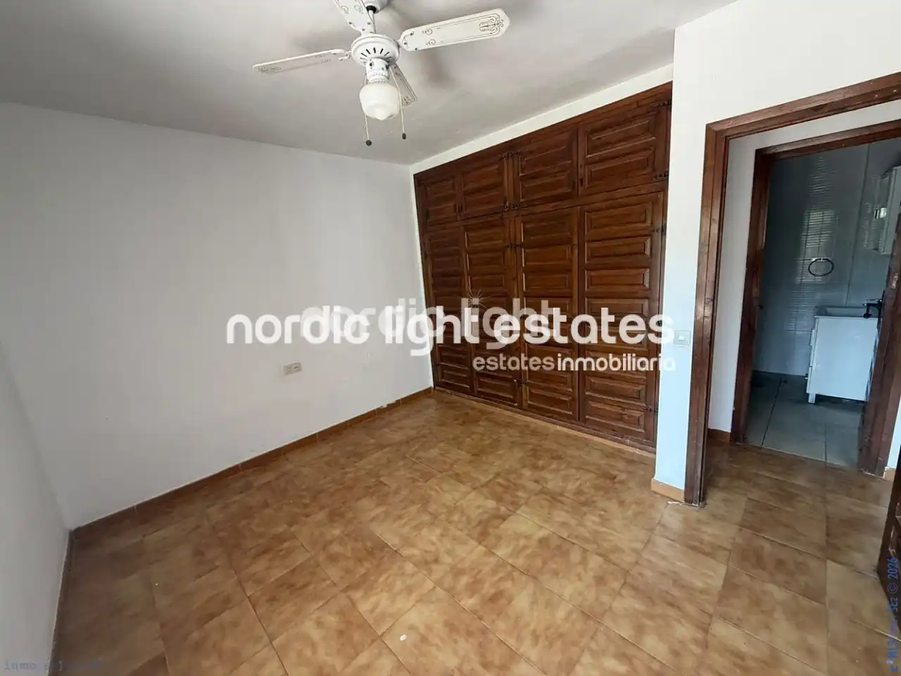 Vista exterior de Piso en venta en Nerja con Terraza