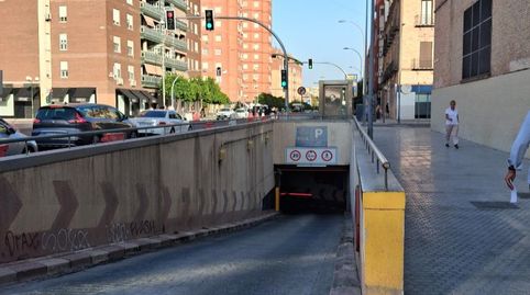 Foto 4 de Garatge de lloguer a Avenida José Laguillo, 235, San Carlos - San José, Sevilla Capital
