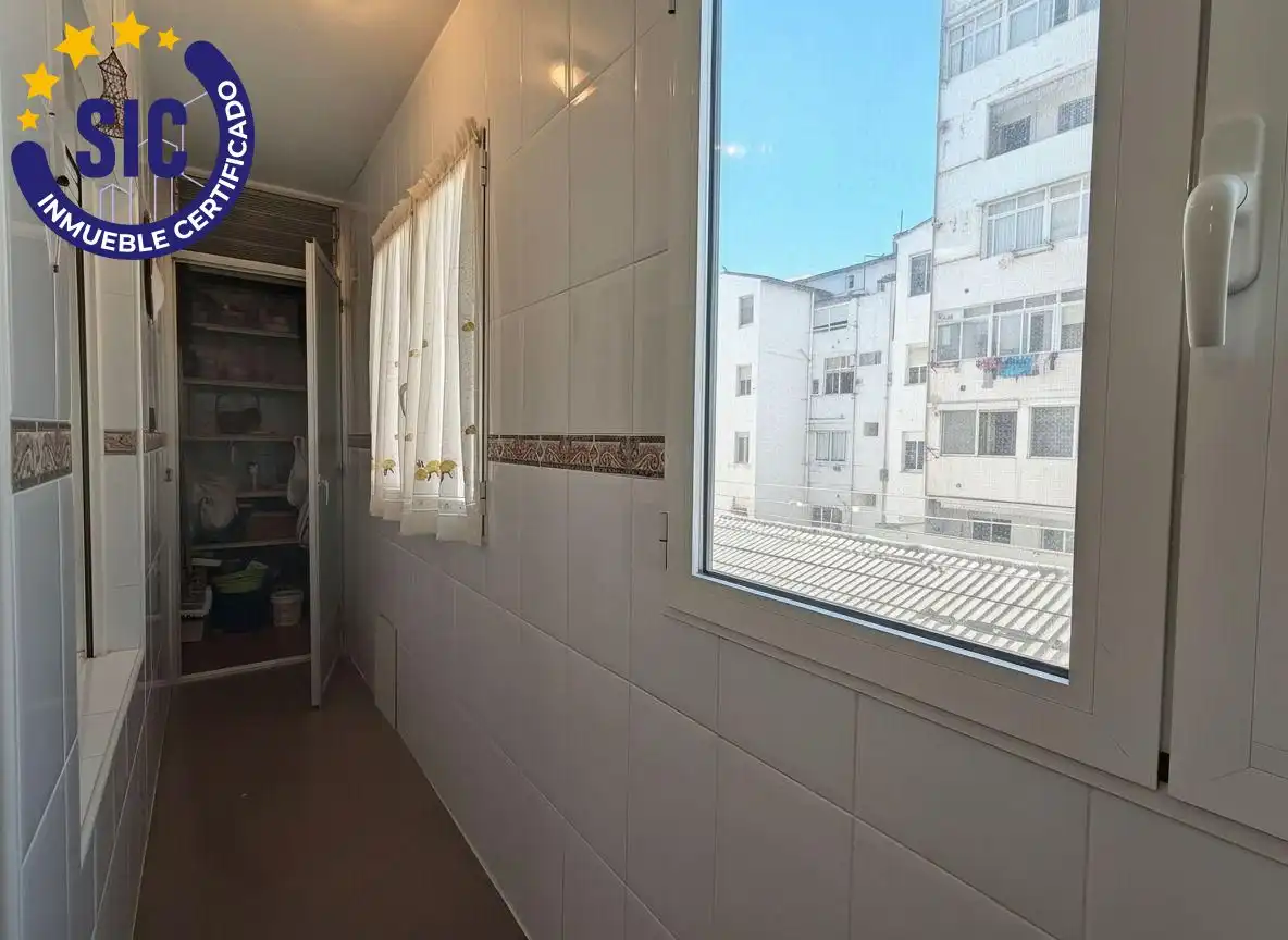 Dormitori de Pis en venda en Valencia amb Aire condicionat i Calefacció