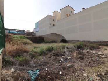 Terreny residencial en venda a Benijófar