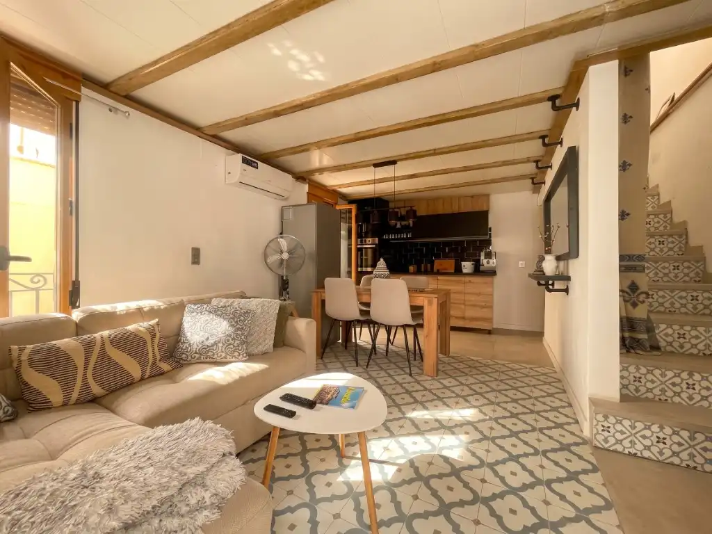 Casa amb terrassa en venda a Calle San Vicente, imagen 2