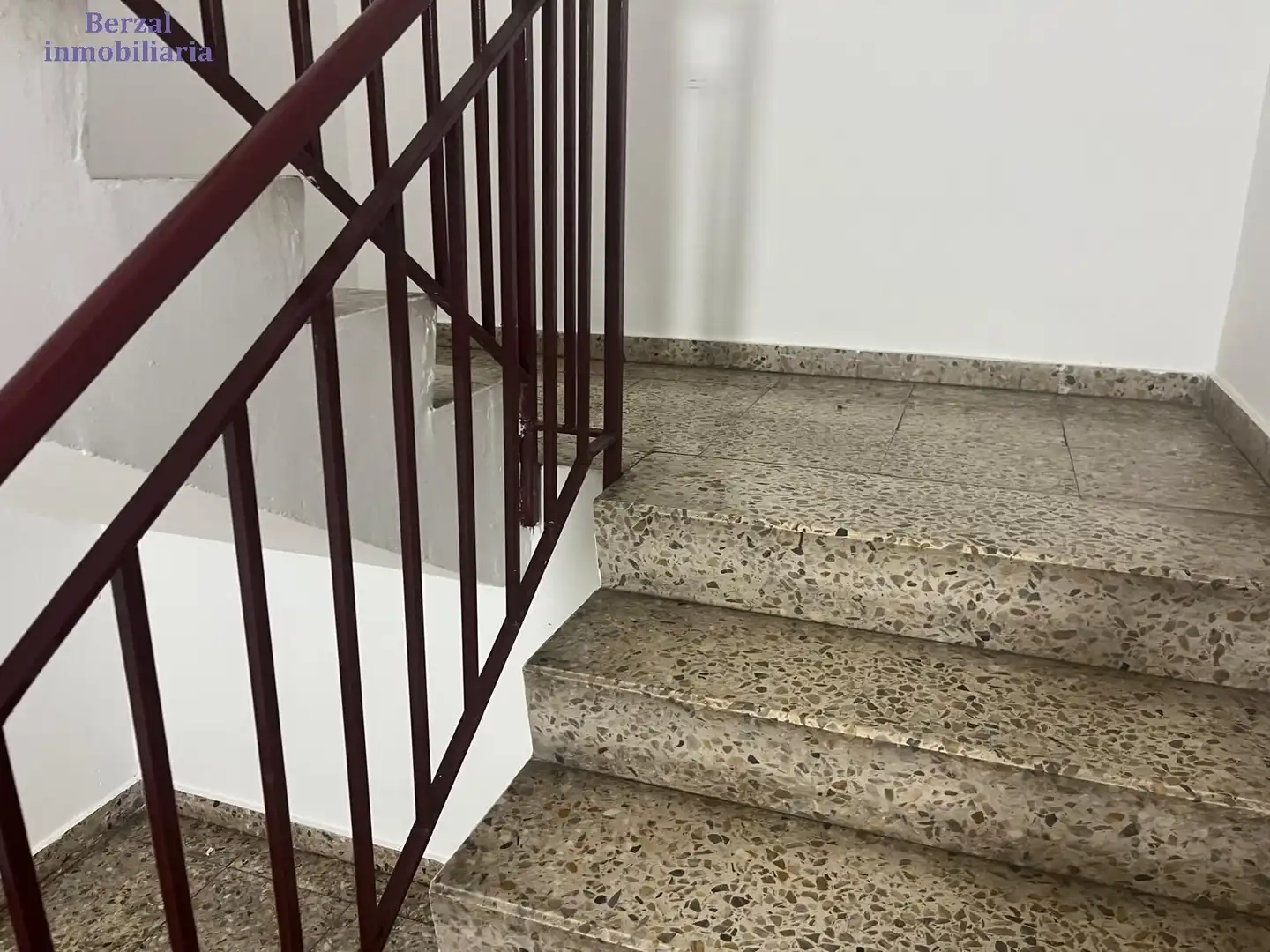 Pis en venda en  Logroño amb Calefacció, Terrassa i Traster