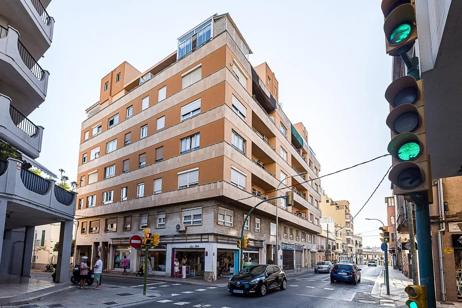 Piso con terraza en venta en Calle CARDENAL ROSSELL 84, imagen 27