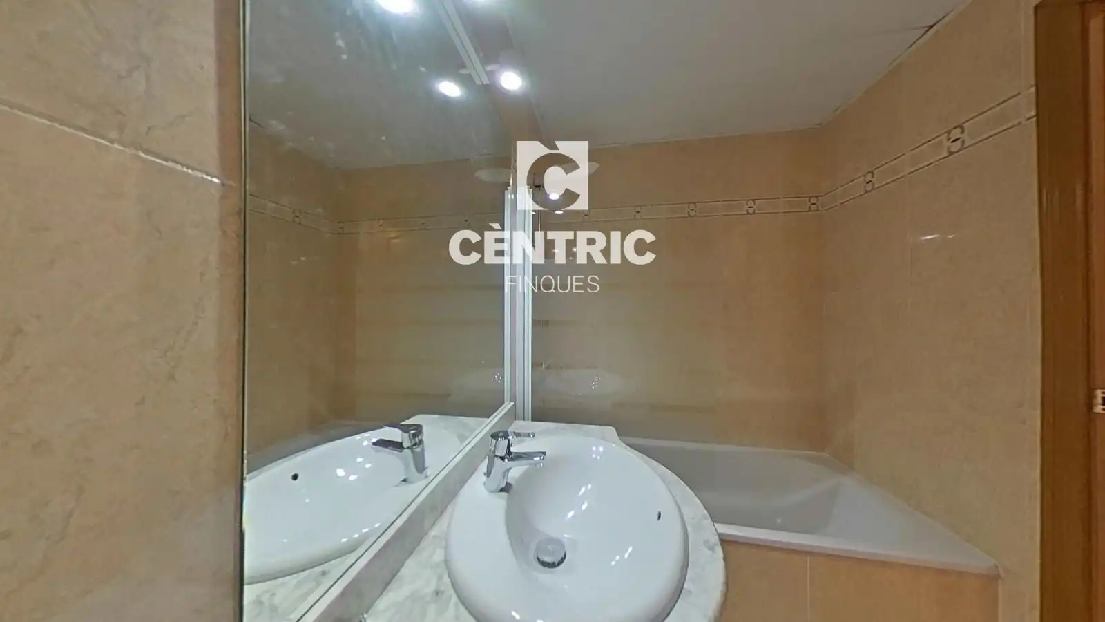 Dúplex en venta en Vallparadís - Antic Poble de Sant Pere