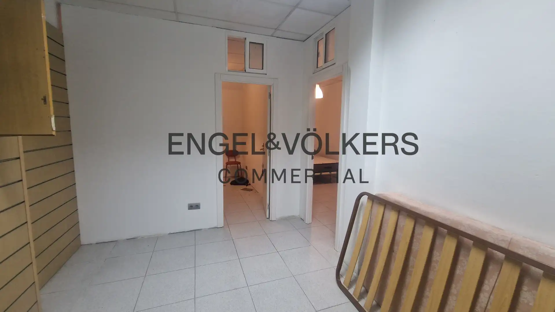 Buildings for sale in Collblanc