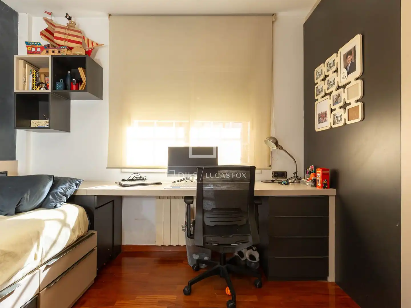 Bedroom of Flat for sale in Sant Joan Despí  with Air Conditioner