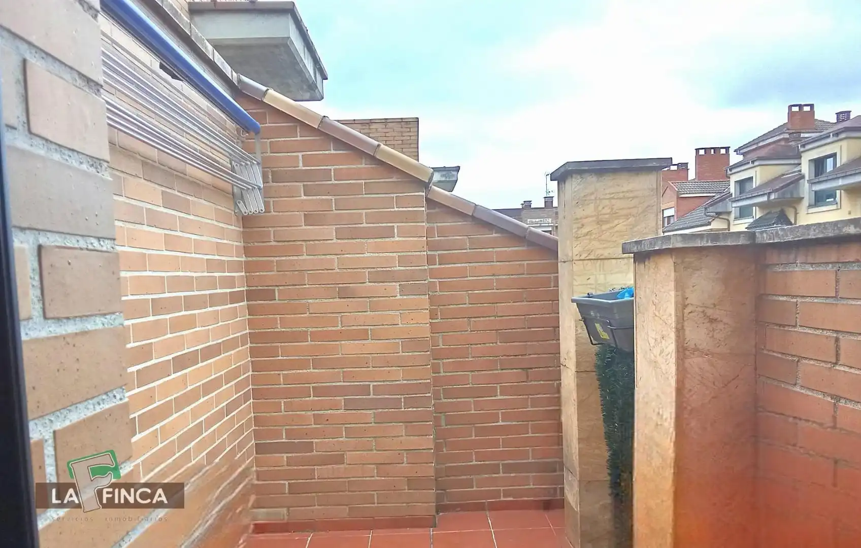 Terrassa de Àtic en venda en Villaviciosa amb Calefacció, Parquet i Terrassa
