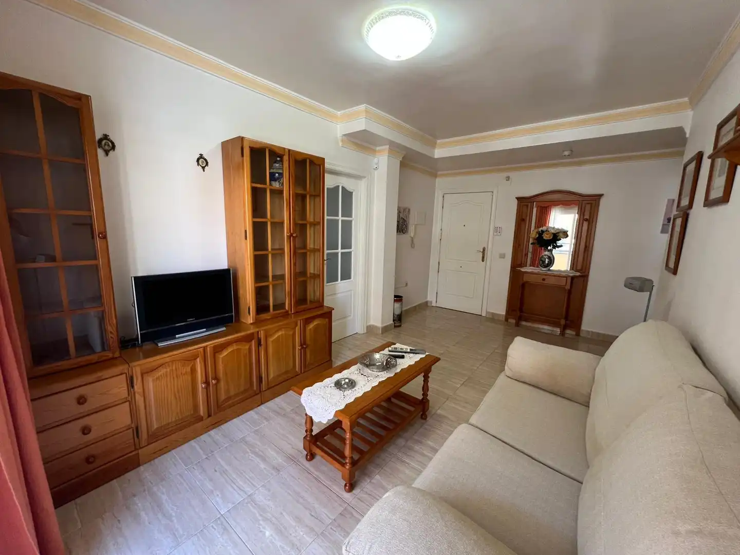 Sala d'estar de Pis en venda en Manilva amb Terrassa