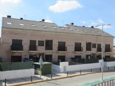 Piso en venta en Villaluenga de la Sagra