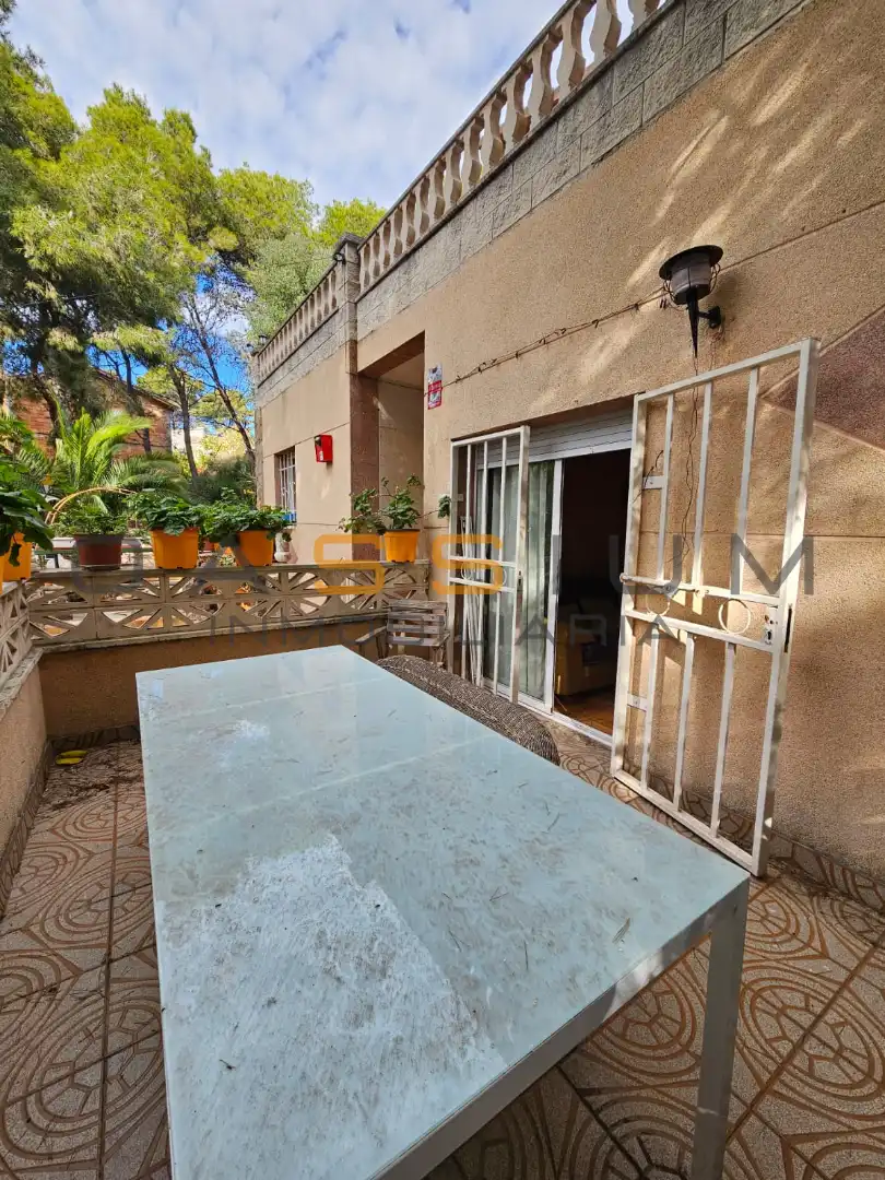 Casa con piscina en venta en Carrer Santa Oliva, imagen 11
