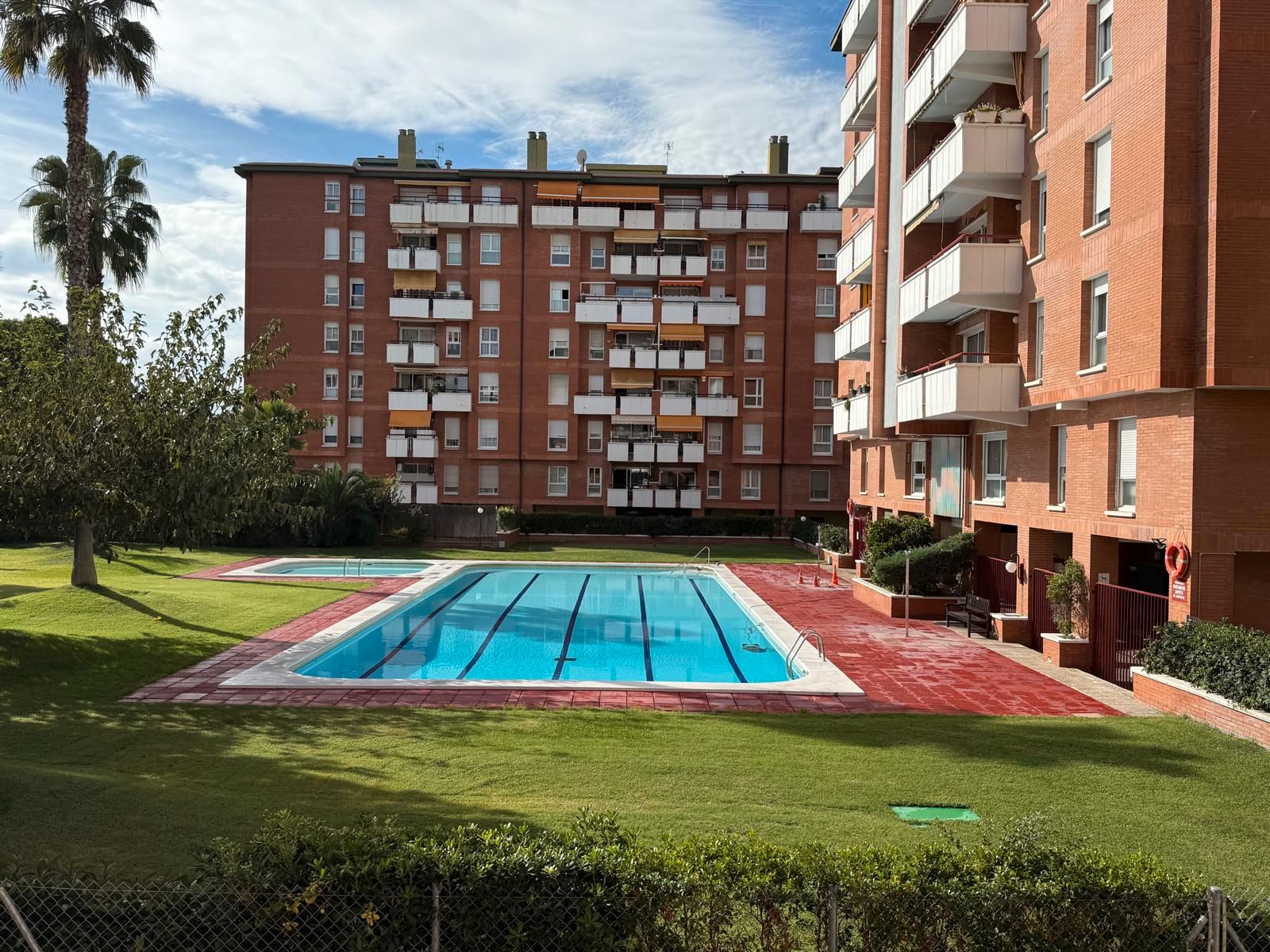 Swimming pool of Flat for sale in Premià de Mar  with Balcony and Community pool