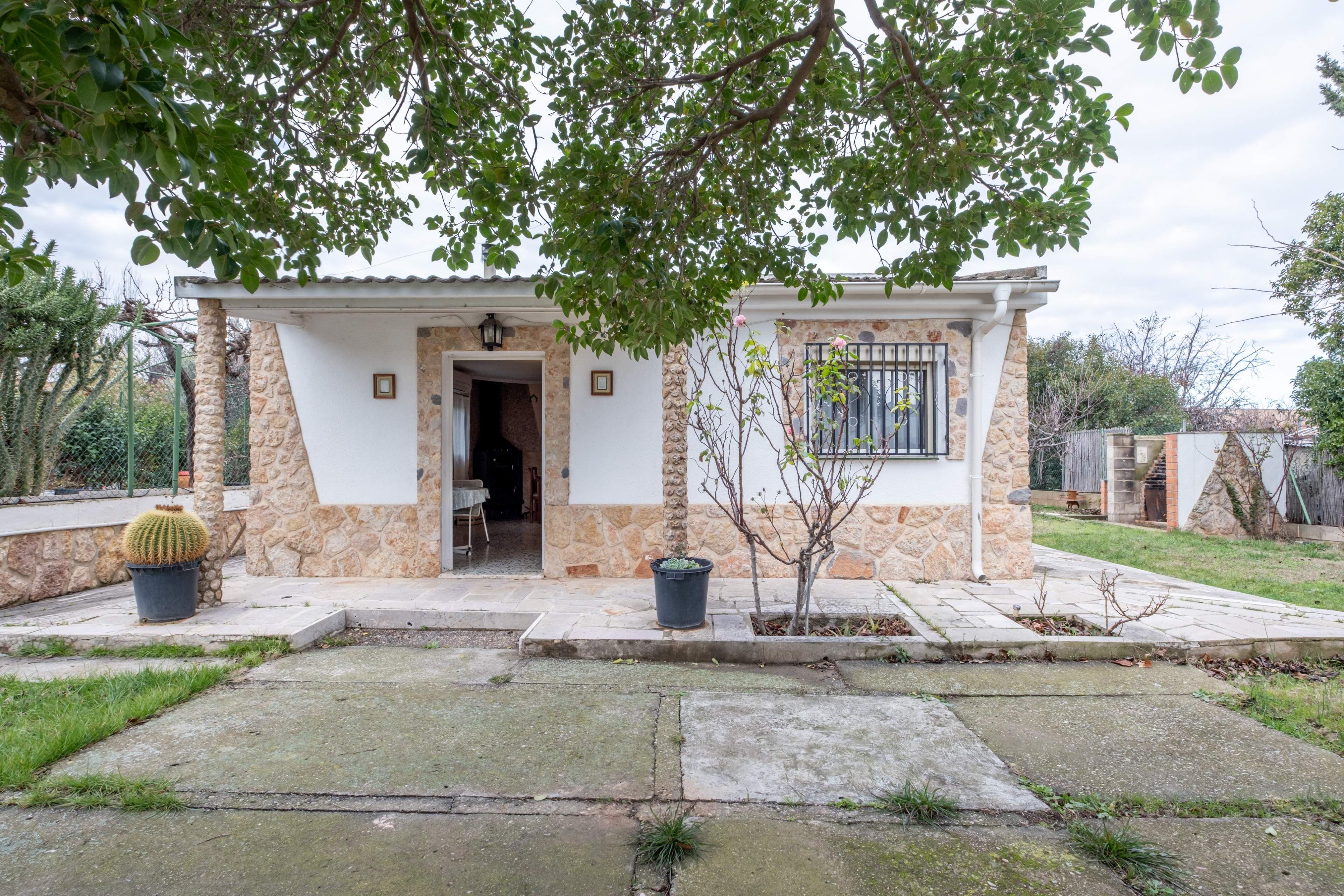 Finca rústica en venda a Calle Olivares, Cadrete