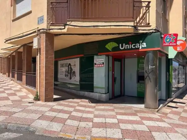 Business premises for sale in Carretera de Almodóvar, imagen 4