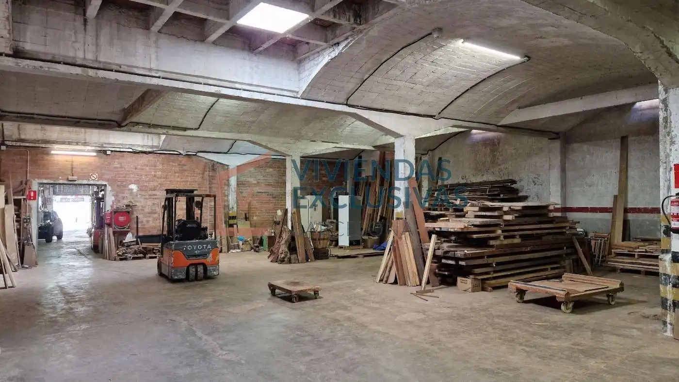 Local comercial en venta en Carrer de Llançà