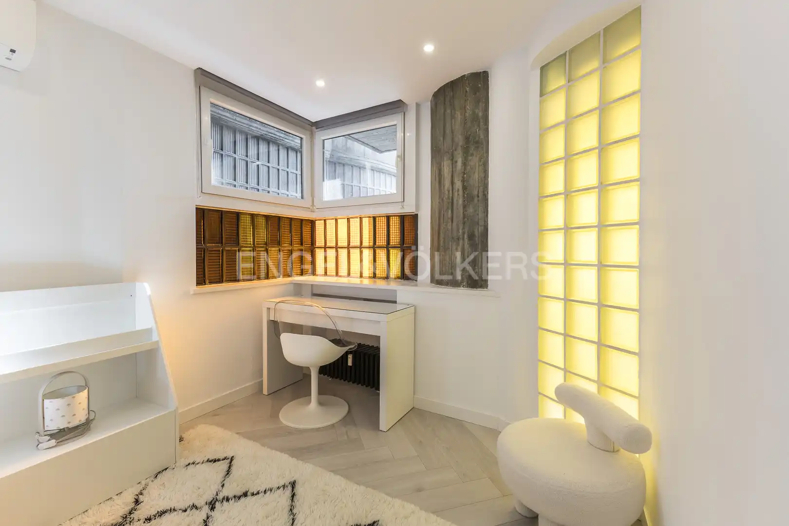 Exterior view of Flat for rent in Madrid  with Air Conditioner, Heating and Furnished