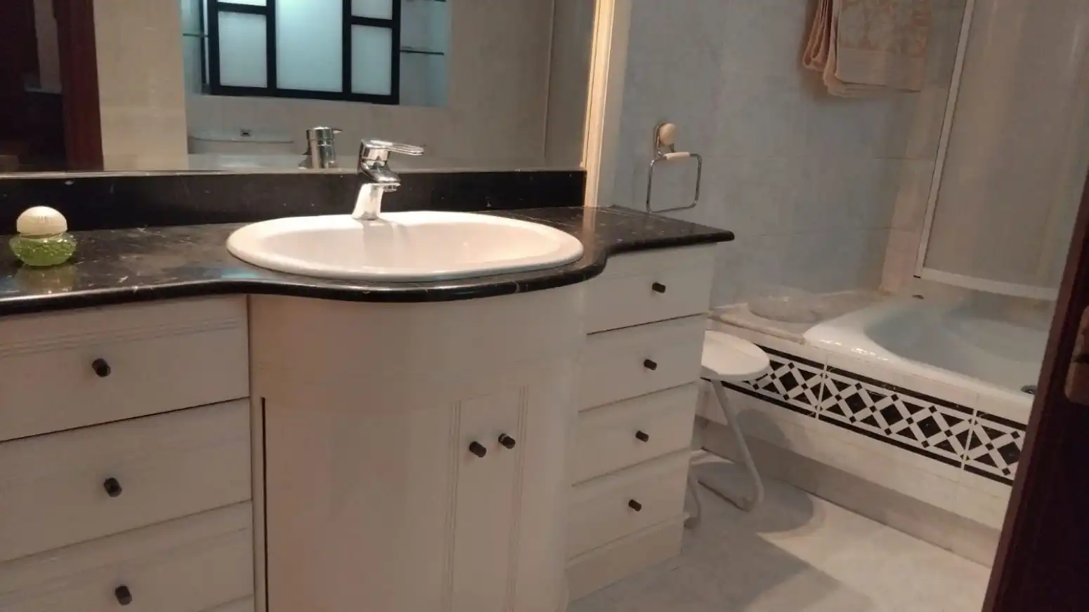 Flat with lift for sale in Oeste, imagen 16