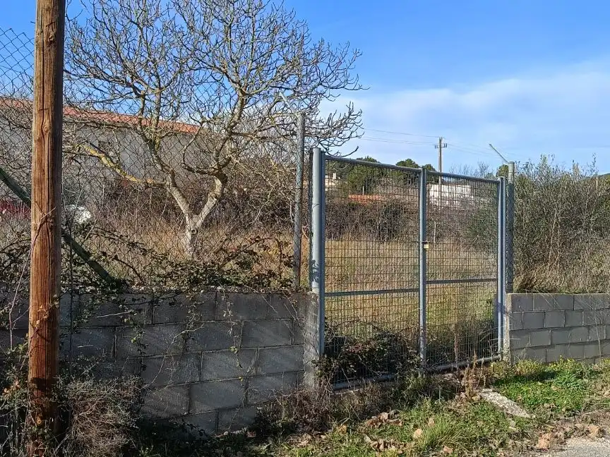 Terreno residencial en venta en Carrer Principal 16, imagen 2