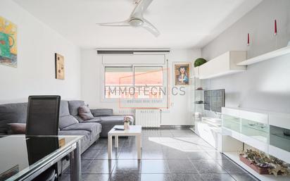 Living room of Flat for sale in  Barcelona Capital