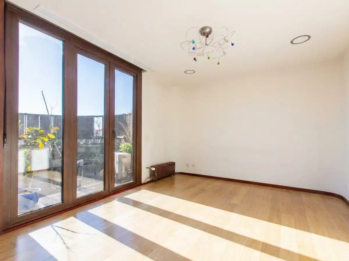 Sala de estar de Piso en venta en Madrid con Aire acondicionado, Calefacción y Terraza
