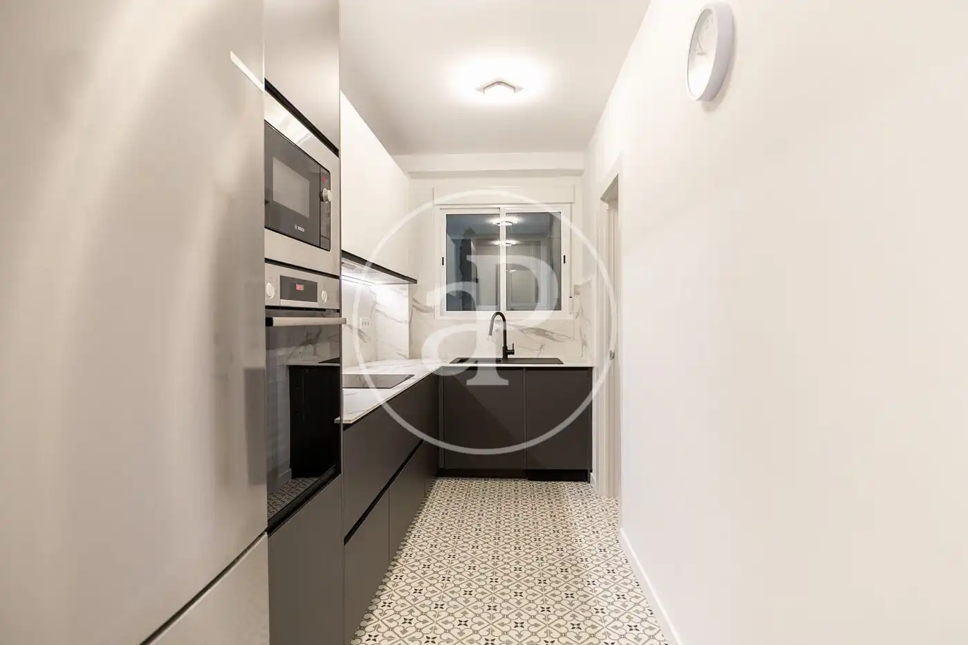 Küche von Wohnung zum Verkauf in Barcelona mit Klimaanlage, Heizung und Möbliert