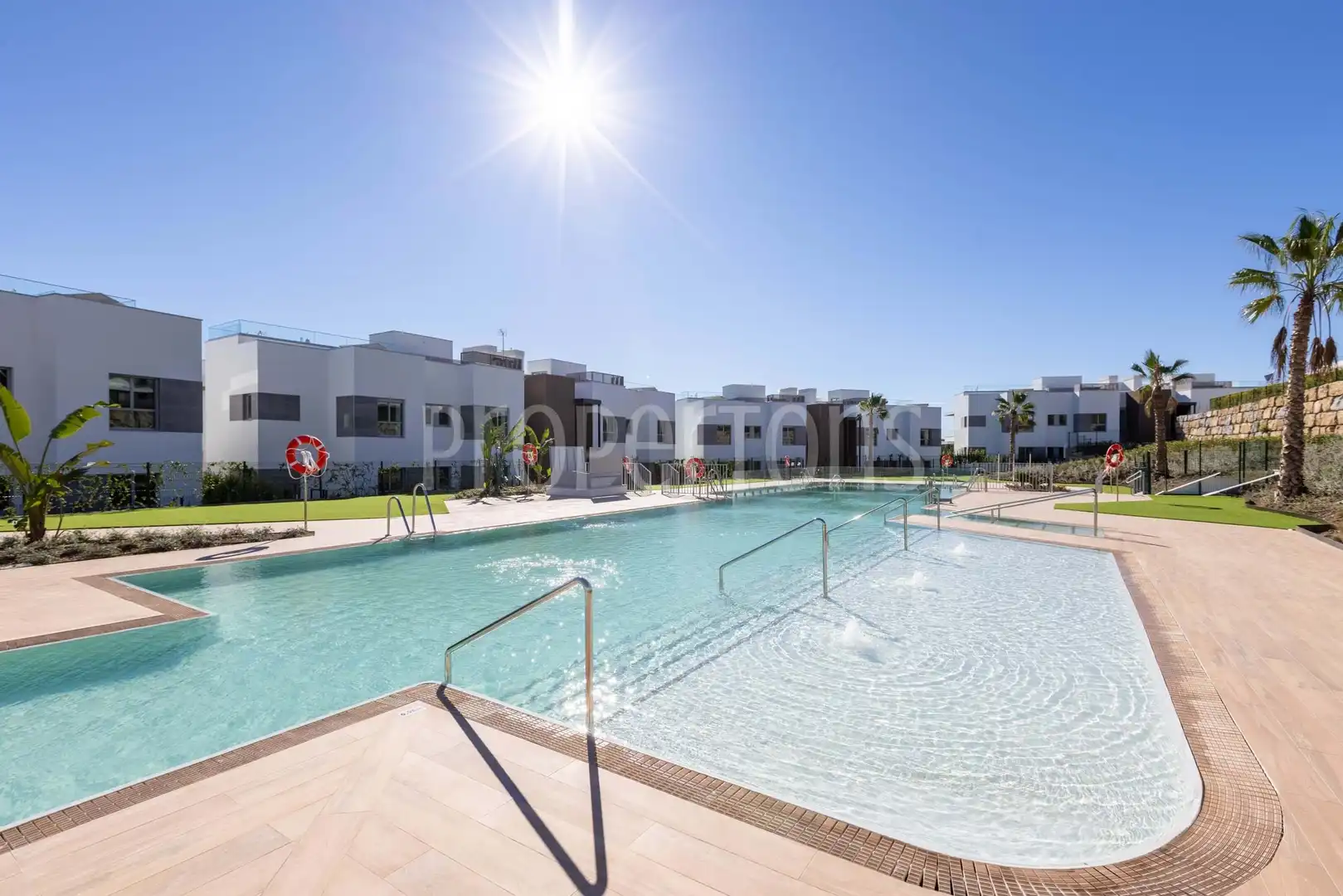 Swimming pool of Flat for sale in Marbella