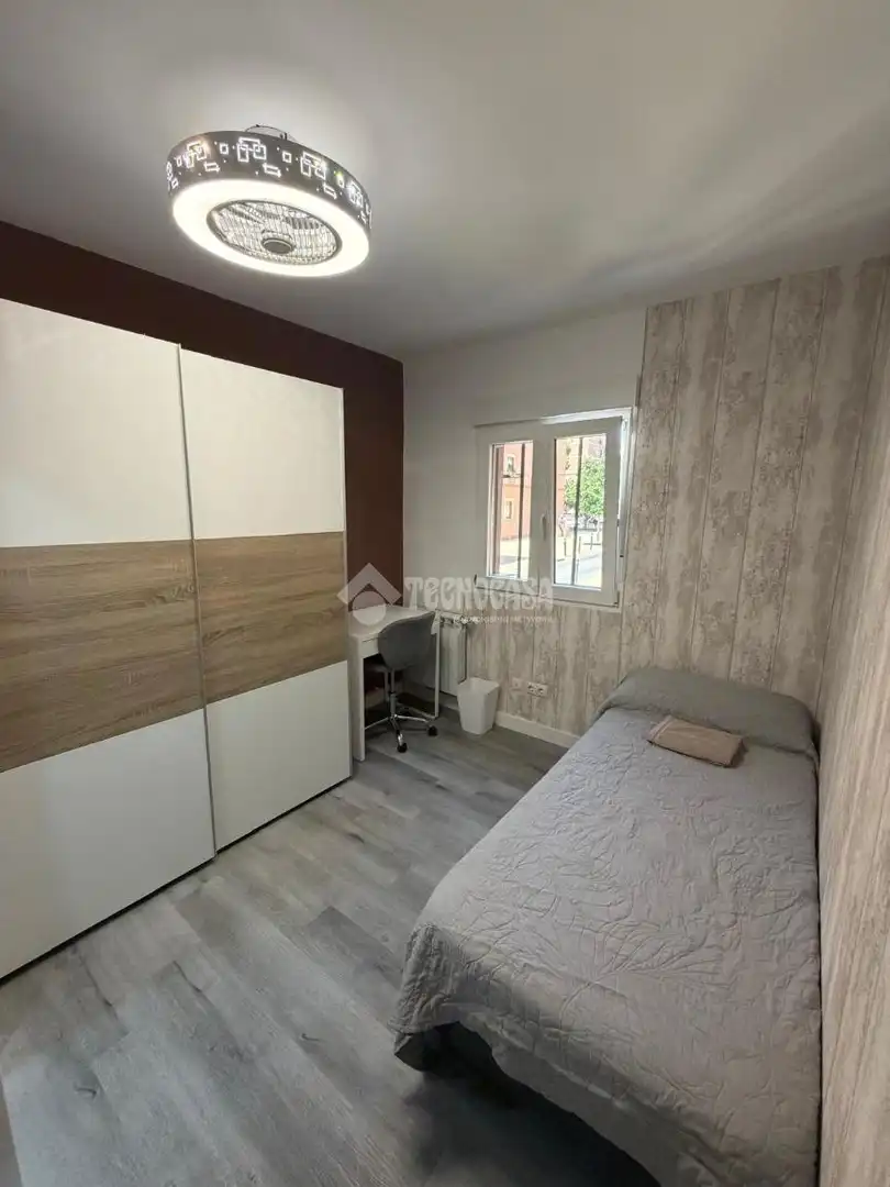Flat for rent in Universidad