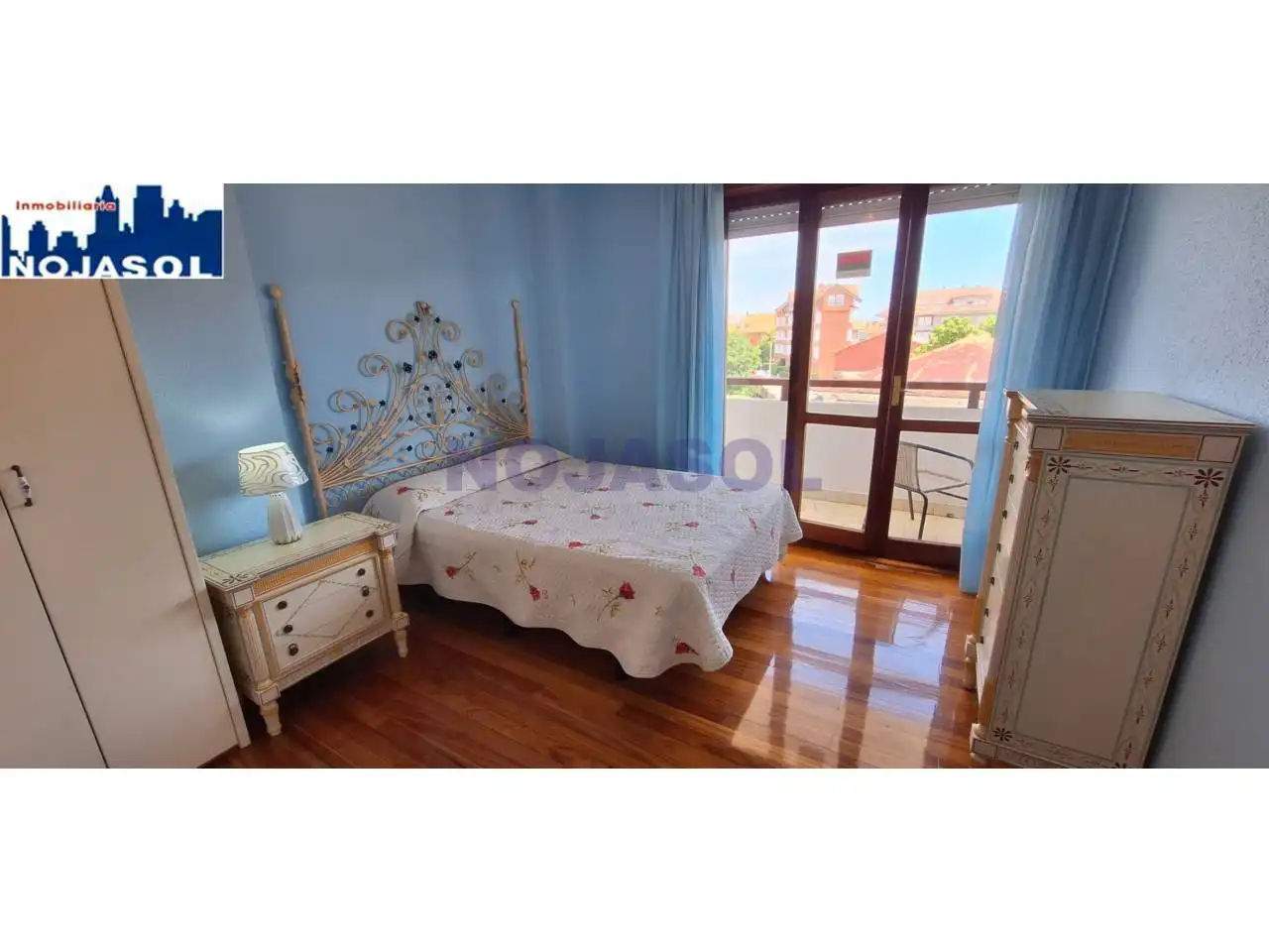 Habitación de Piso de alquiler en Noja con Terraza y Amueblado