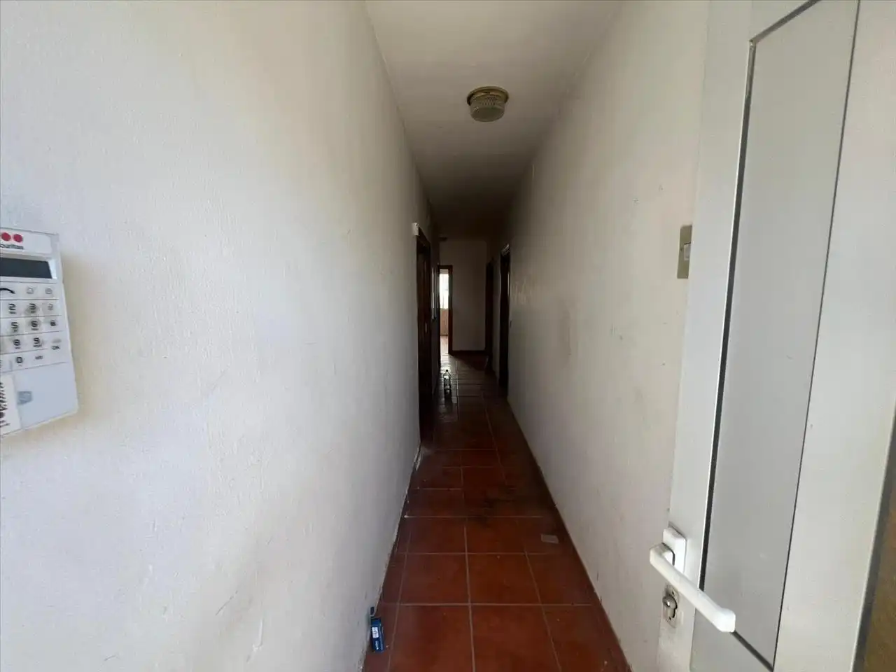 Casa adosada en venta en Los Navalmorales con Terraza