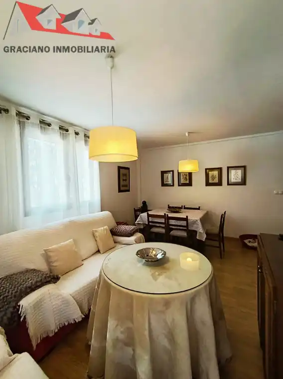 Sala de estar de Piso en venta en Yeste con Calefacción