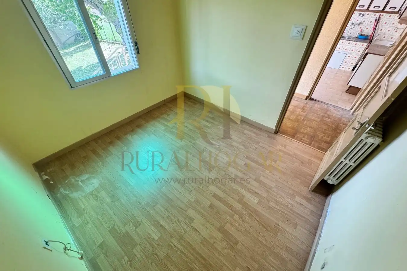 Bedroom of Houses for sale in Matallana de Torío  with Heating and Private garden