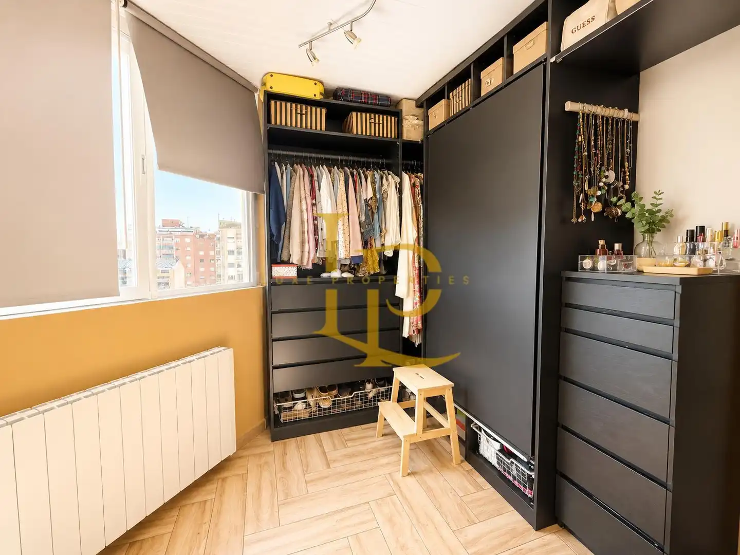 Habitación de Ático en venta en Rubí con Aire acondicionado, Calefacción y Parquet