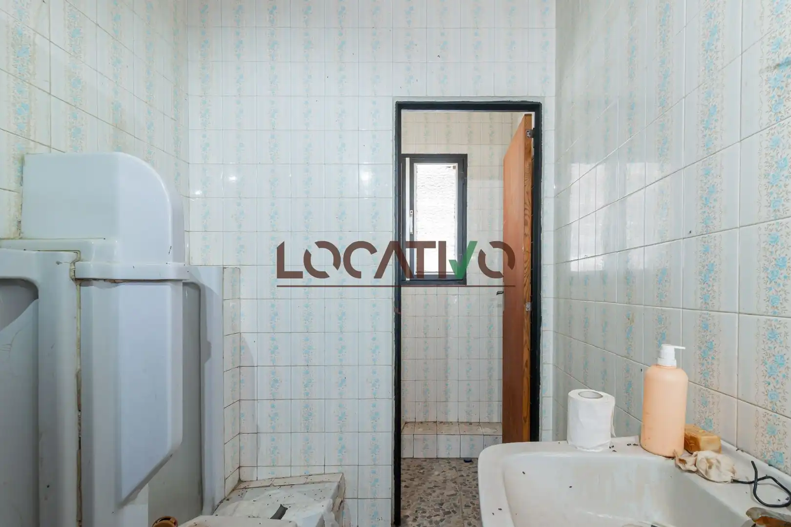 Badezimmer von Geschaftsraum zum Verkauf in El Hoyo de Pinares 