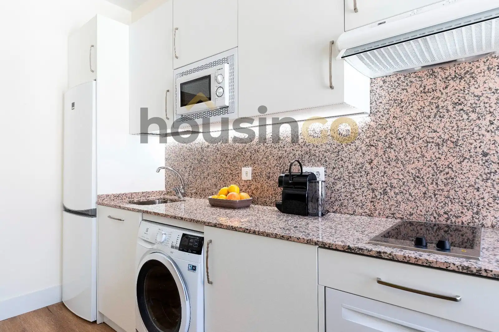 Kitchen of Flat for rent in Madrid  with Air Conditioner, Heating and Terrace